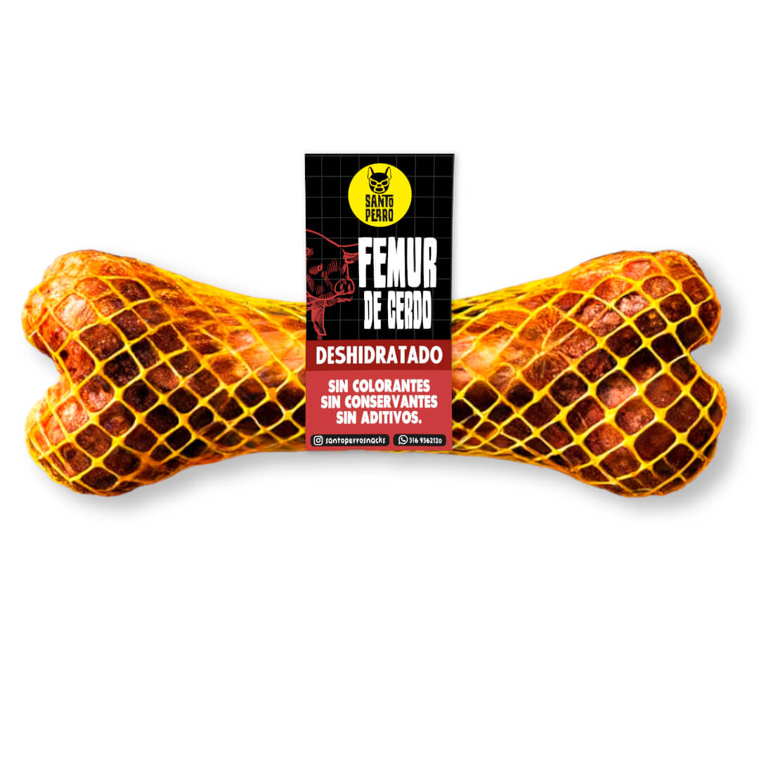 Fémur de cerdo deshidratado para perros. Hueso natural, sin químicos, ideal para masticar y limpiar los dientes. Producto Santo Perro.